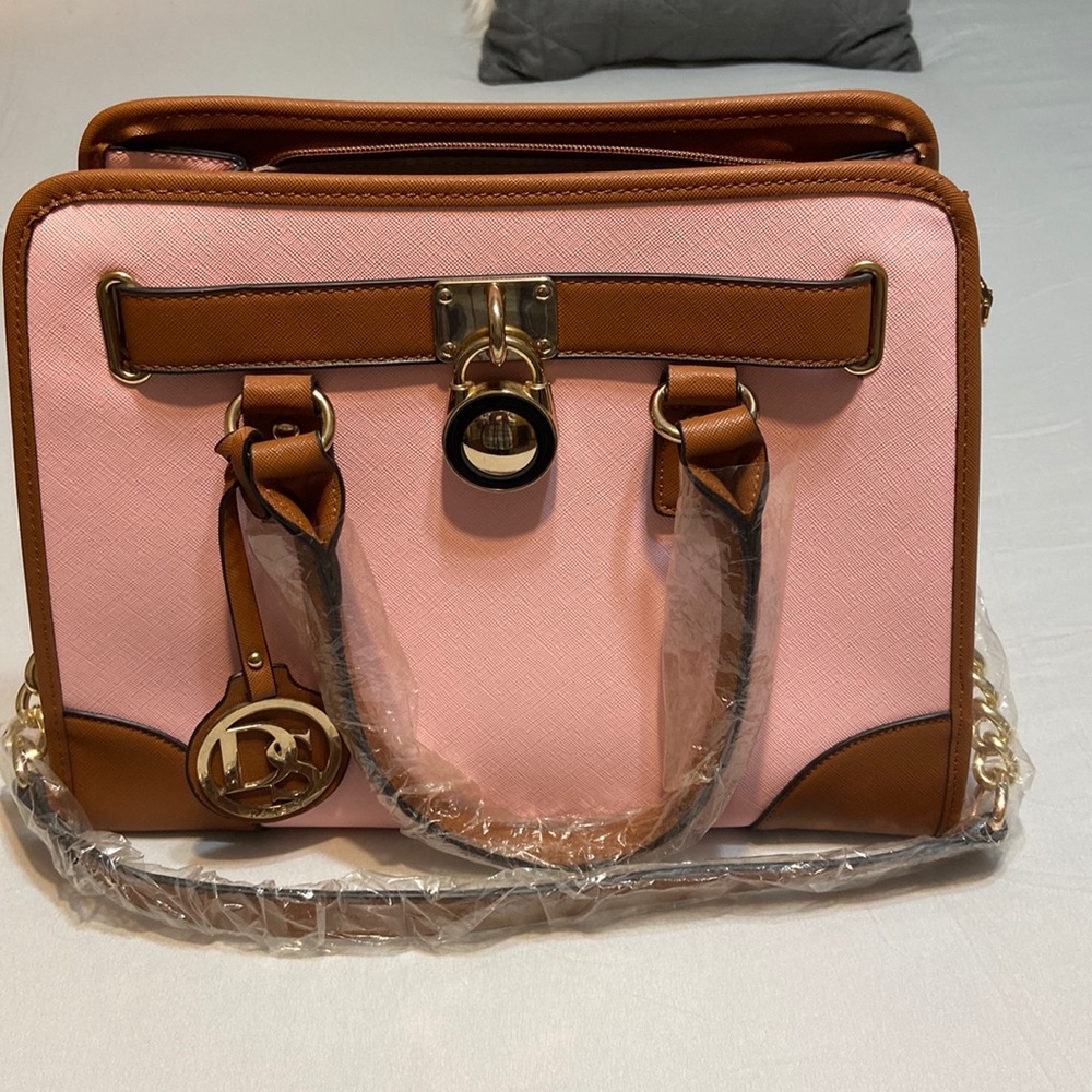 NEW Dasein Bag